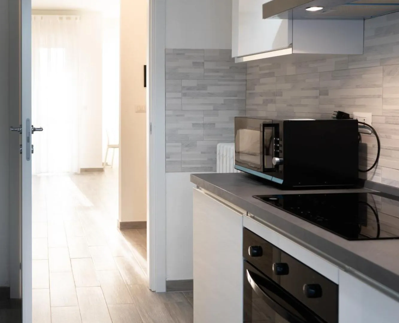 Appartamento 10Min Rhofiera & Sansiro - 5Min Metro - Ac - Freeparking Milano