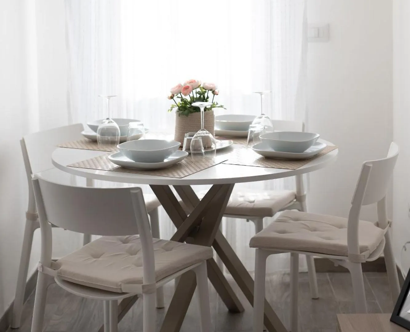 Appartamento 10Min Rhofiera & Sansiro - 5Min Metro - Ac - Freeparking Milano